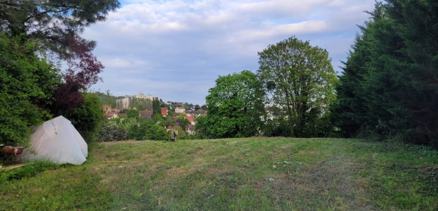 TERRAIN A LA FRETTE-SUR-SEINE